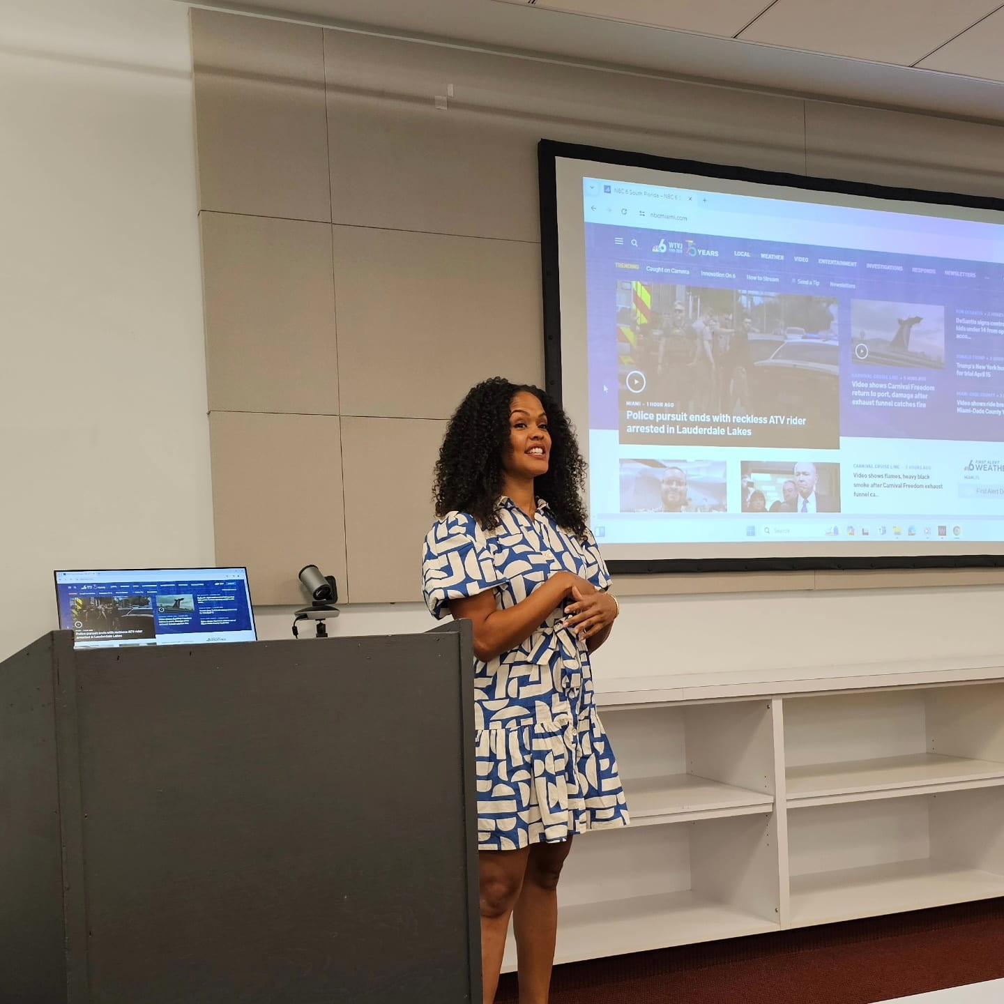 PHOTO BY DANNA BERTELJohanna Torres, NSU alumna and reporter for NBC 6 South Florida Today, discusses her experience in the news industry with communication practicum students.